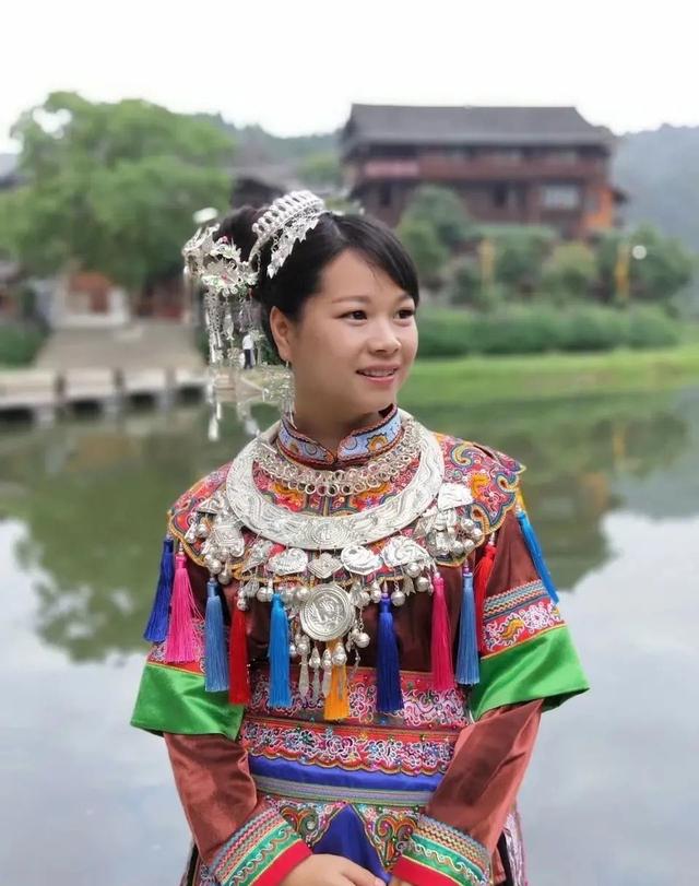 鄉(xiāng)野丫頭：把每天勞作日常講給“朋友圈”里250萬人聽